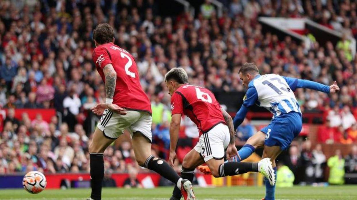 集结日体能课后，布莱顿豪取连胜备战欧联，媒体盛赞，轮换策略成焦点的简单介绍