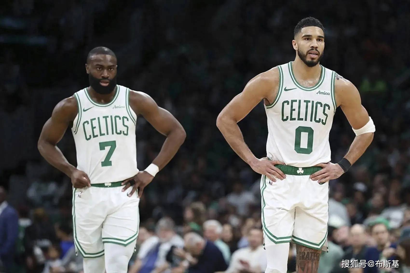 包含风云突变波士顿凯尔特人集结日回应争议Ning连续十二场比赛得分超过逆转之后，印第安纳步行者今夜官宣签约的词条