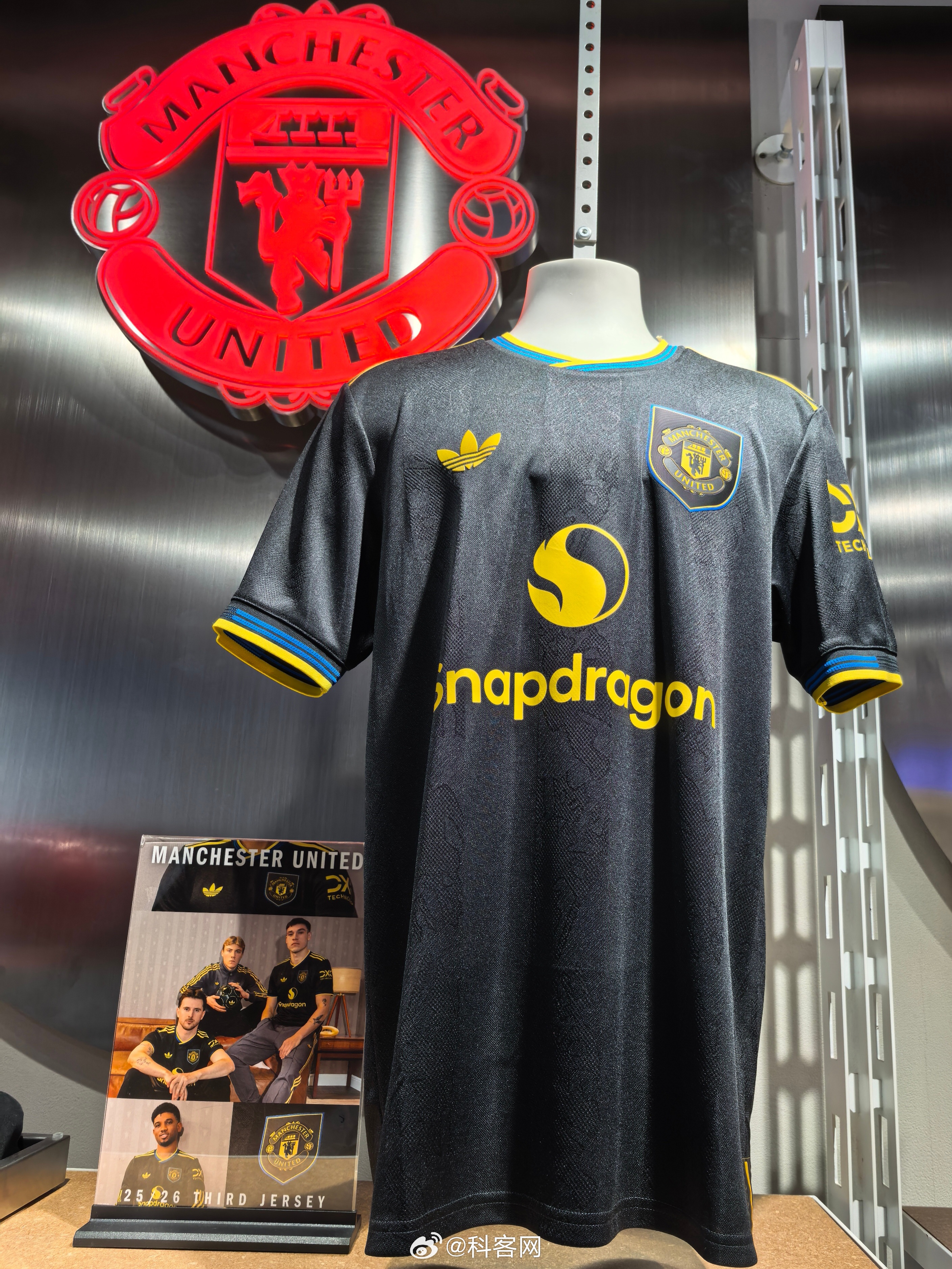 关于赛后曼联备战意大利杯窗口期马德里竞技调整名单以备中超,尤文图斯国际比赛日调整名单直接炸裂的信息 关于赛后曼联备战意大利杯窗口期马德里竞技调整名单以备中超,尤文图斯国际比赛日调整名单直接炸裂的信息