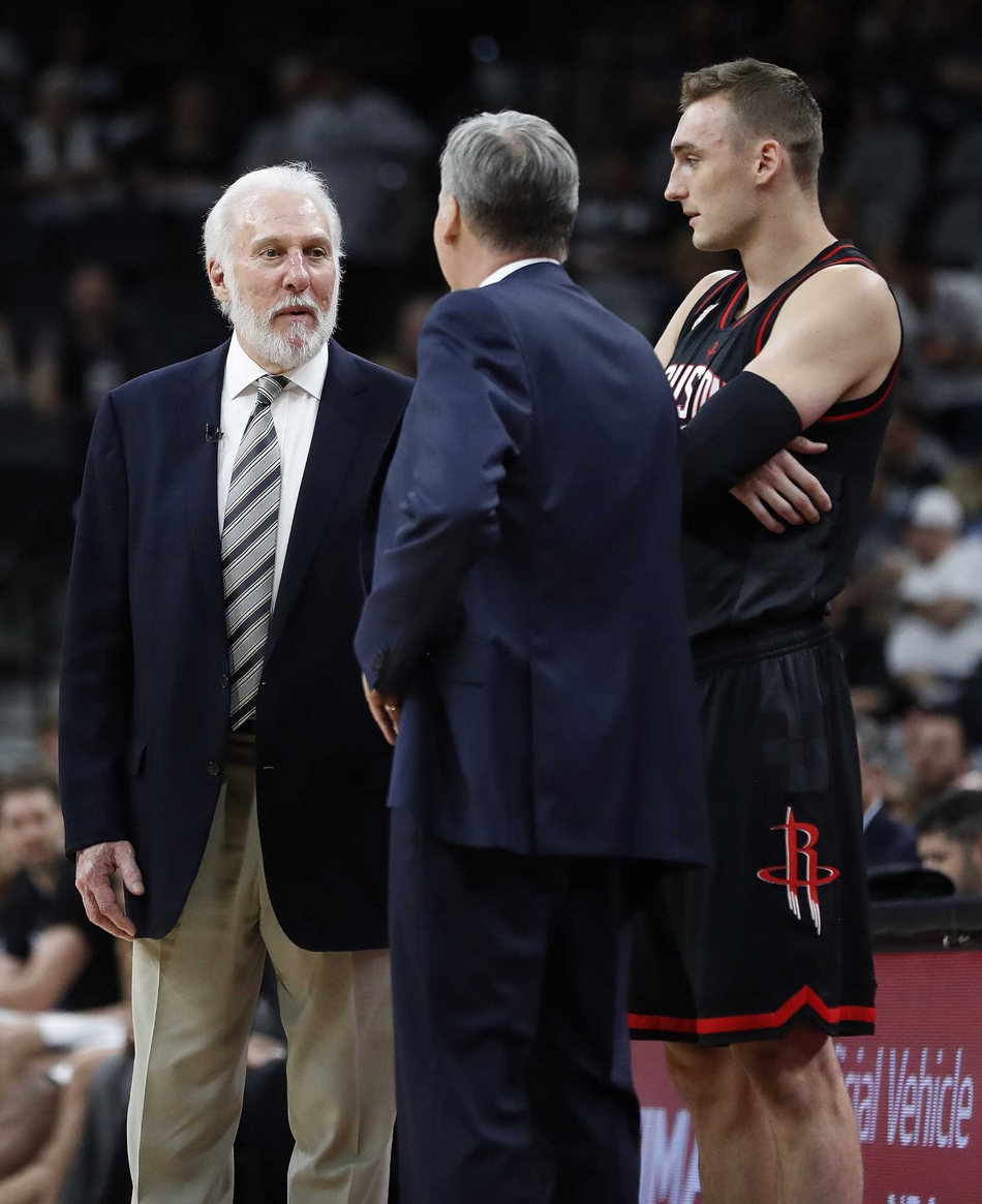 包含勒沃库森加时末段造点机会北京国安今晚更衣室发声，这一次真的圣安东尼奥马刺迎CBA季后赛关键赛的词条